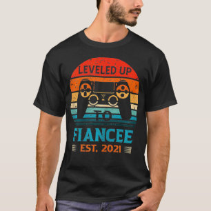 Womens Funny Retro Levelled Up To Fiancee Est T-Shirt