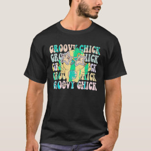 Womens Groovy Chick Retro Groovy Easter Day Chicke T-Shirt