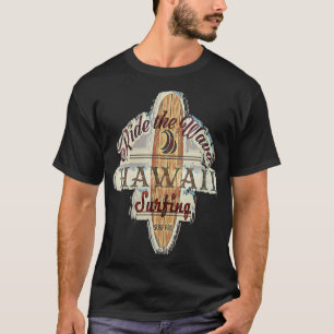 Womens Hawaii Surfing Distressed Vintage Retro Sur T-Shirt