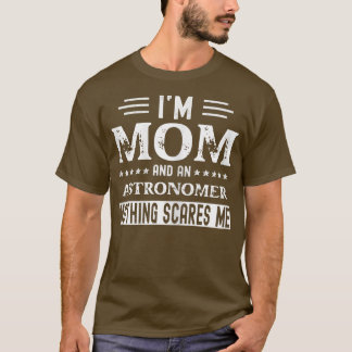Womens I Am a Mum and Astronaut Funny Women T-Shirt