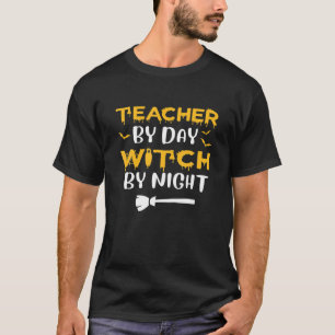Womens I Love Being A Aunt Halloween Bat Witch T-Shirt