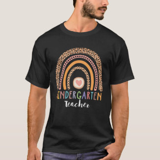 Womens Kindergarten Teachers Team Kindergarten Squ T-Shirt