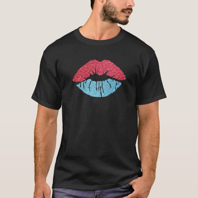 Women's Kiss Lips America Lips Red Blue Lipstick U T-Shirt (Front)