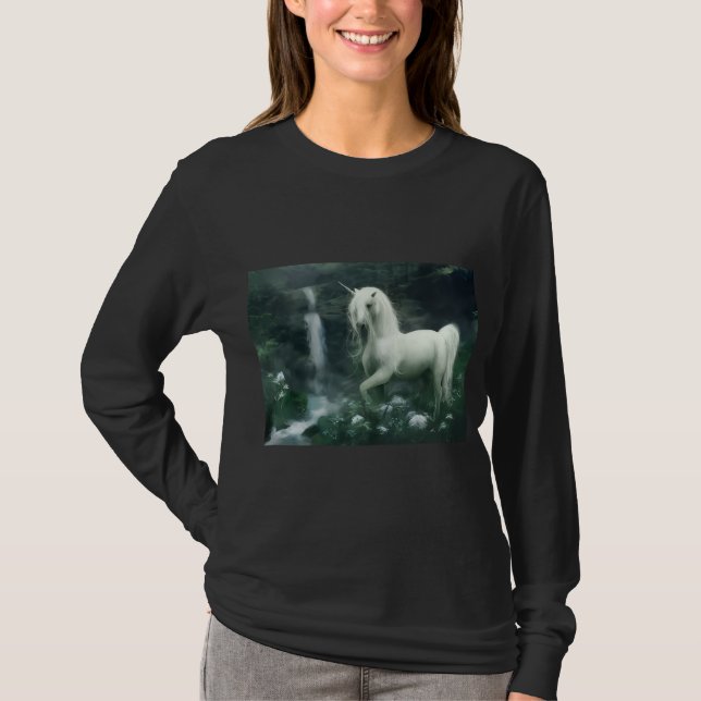 women's long sleeved t-shirt (Front)