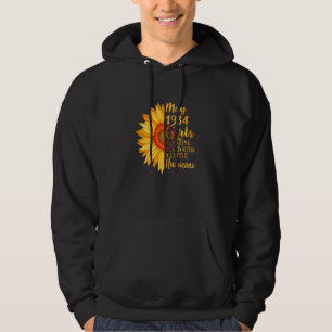 Womens May Girls 1934  88th Birthday  88 Years Old Hoodie