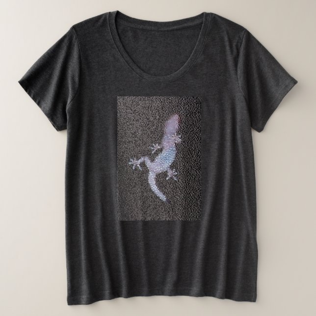 Womens Plus Size Tee Gecko on Window (Design Front)