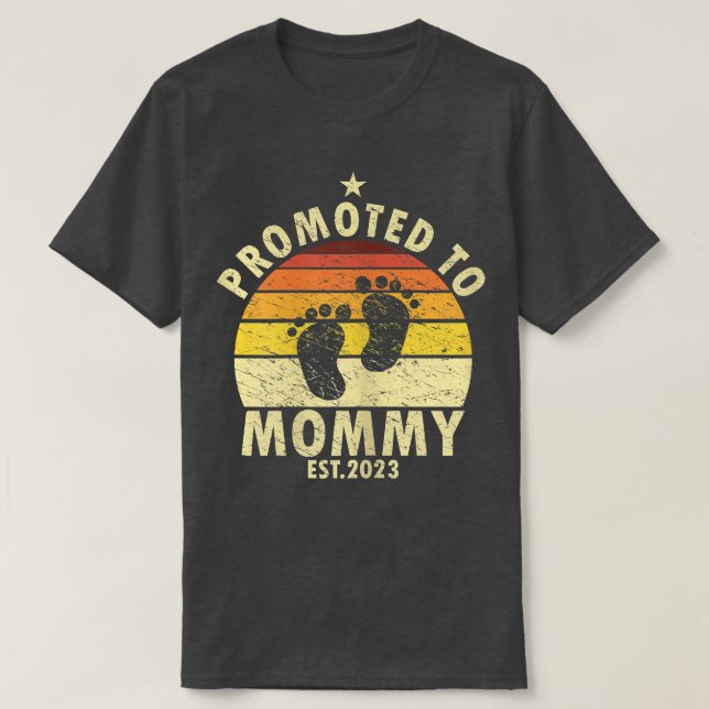 Womens Promoted To Mummy 2023 Soon To Be Mummy 202 T-Shirt (Design Front)