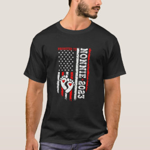 Womens Promoted To Nonnie Est 2023 Vintage New Mom T-Shirt