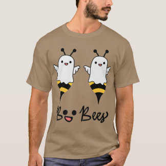 Womens Scary Halloween design broom boo bee  T-Shirt