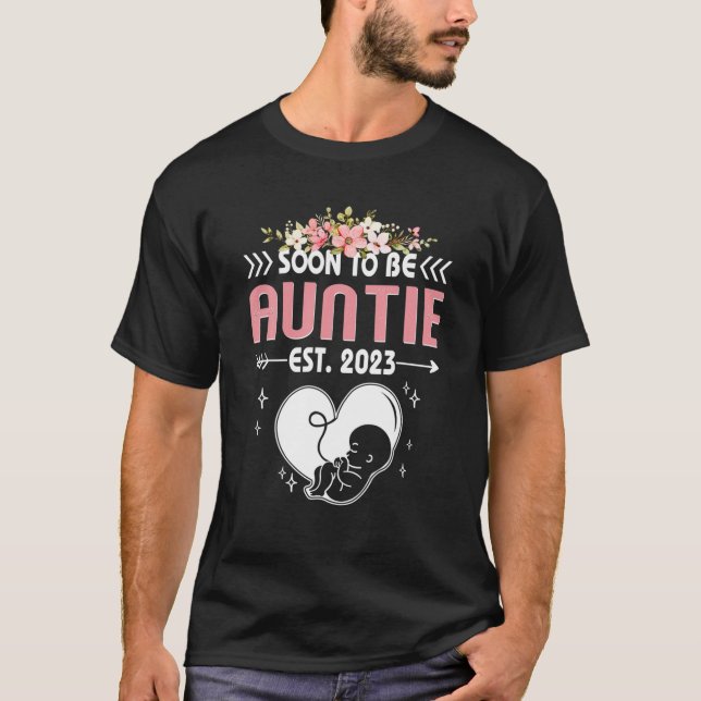 Womens Soon To Be Auntie 2023 First Time Auntie T-Shirt (Front)