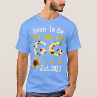 Womens Soon To Be GG Est 2023 Pregnancy Announceme T-Shirt