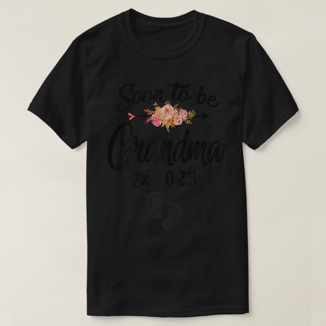 Womens Soon to be Grandma 2023 Shirt Mother's Day  (Design Front)