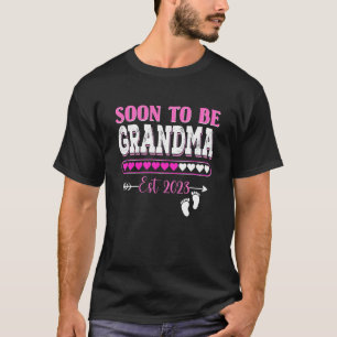 Womens Soon To Be Grandma Est 2023 New Mum T-Shirt