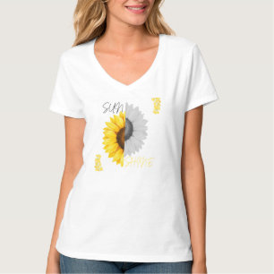 Women's Sunflower Print V-Neck T-Shirt