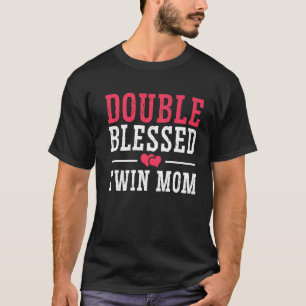 Womens Twin Mama Twin Mum to Be Pregnancy Announce T-Shirt