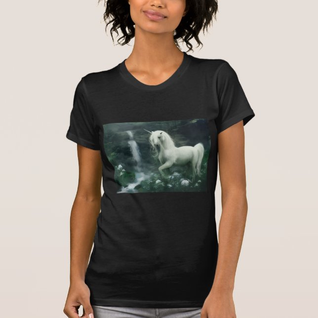 women's unicorn t-shirt (Front)