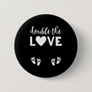 Womens Valentines Day Twin Pregnancy Announcemen V 6 Cm Round Badge