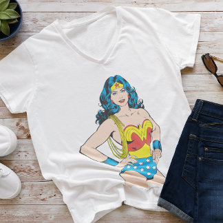 Wonder Woman | Vintage Pose with Lasso T-Shirt