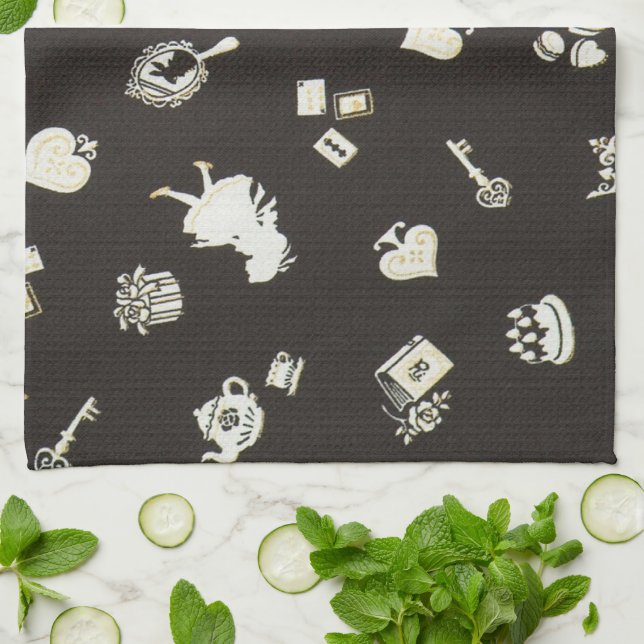 Wonderland 1 tea towel (Folded)