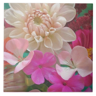 Wondrous Blooms Tile
