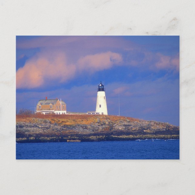 Wood Island Lighthouse near Biddeford Postcard (Front)