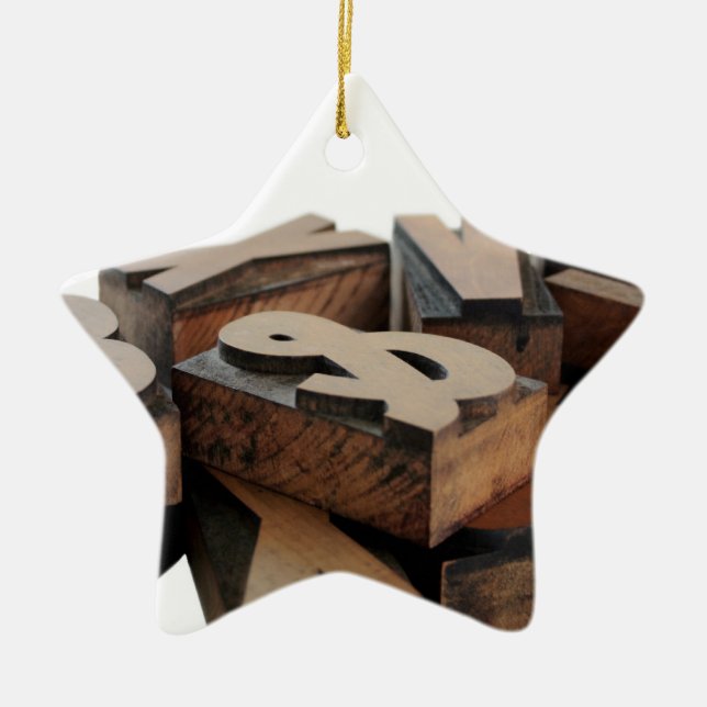wood letters hat star ornament (Front)