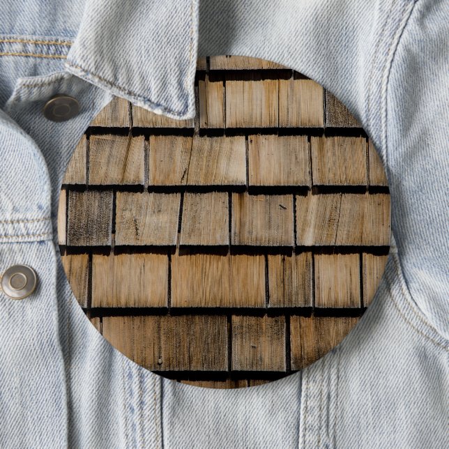 wood shingles 6 cm round badge (In Situ)
