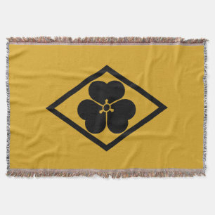 Wood sorrel in rhombus throw blanket