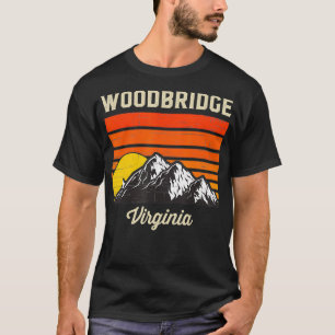 Woodbridge Virginia Retro City State USA Souvenir  T-Shirt