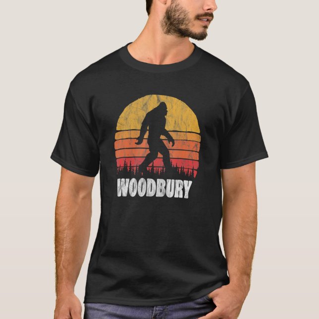 Woodbury Vintage Eighties Bigoot Retro Sunset T-Shirt (Front)