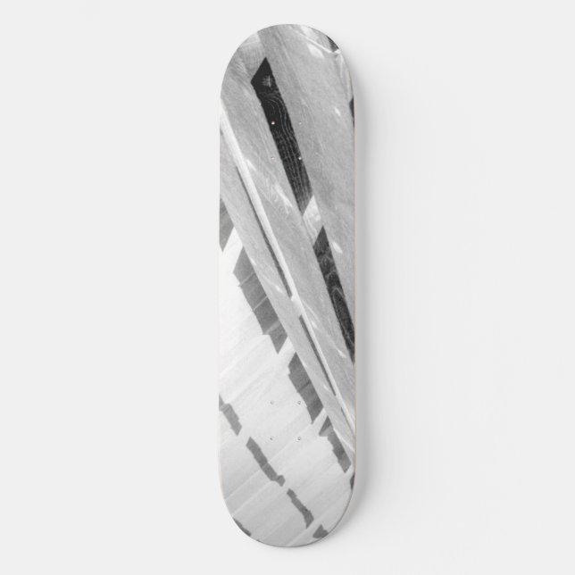 Wooden Fence - negative Skateboard (Front)