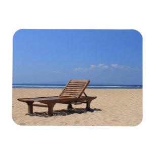 Wooden sunbed magnet