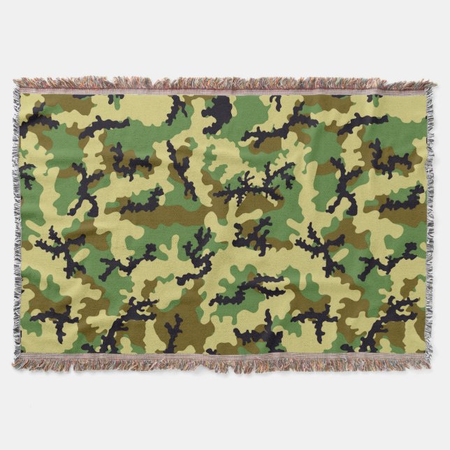 Woodland camouflage throw blanket (Front)