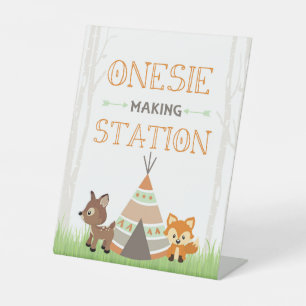 Woodland Camper Onesi Making Station Pedestal Sign