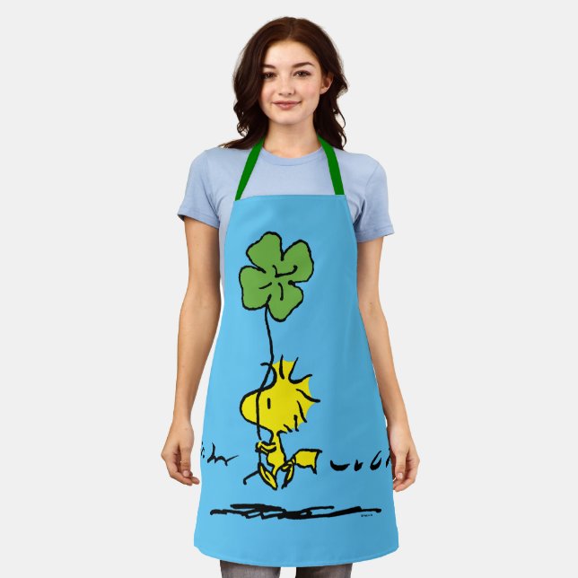 Woodstock Carrying Shamrock Apron (Worn)