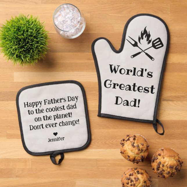 worlds greatest dad, stylish modern grey oven mitt & pot holder set (Top Down)