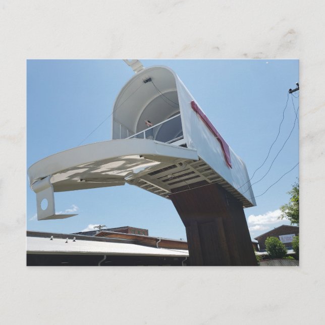 World's Larges Mailbox, Casey, Illinois Postcard (Front)