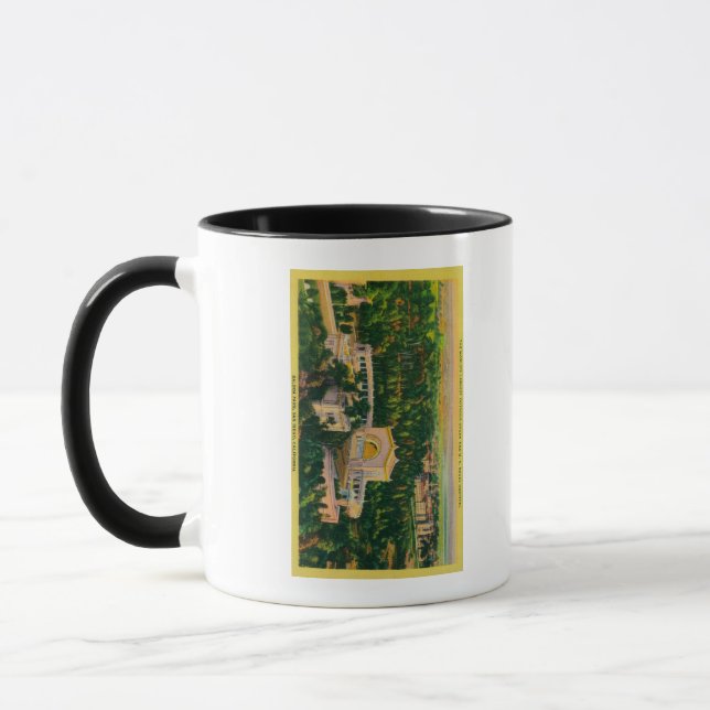 World's Largest Outdoor Organ Mug (Left)
