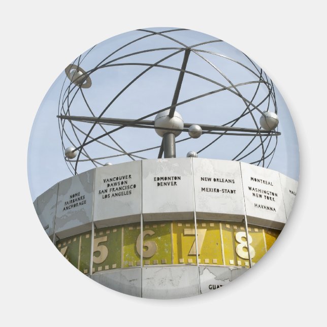 Worldtime Clock in Berlin Magnet (Front)