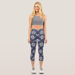 Worn Out Flowers: Vintage Seamless Capri Leggings