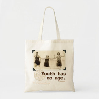 Woven Wineworks Birthday Tote Beach Scene Bag