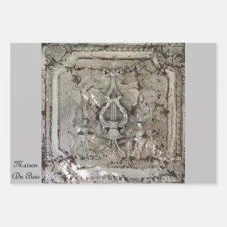 Wrapping paper sets in Chandelier design