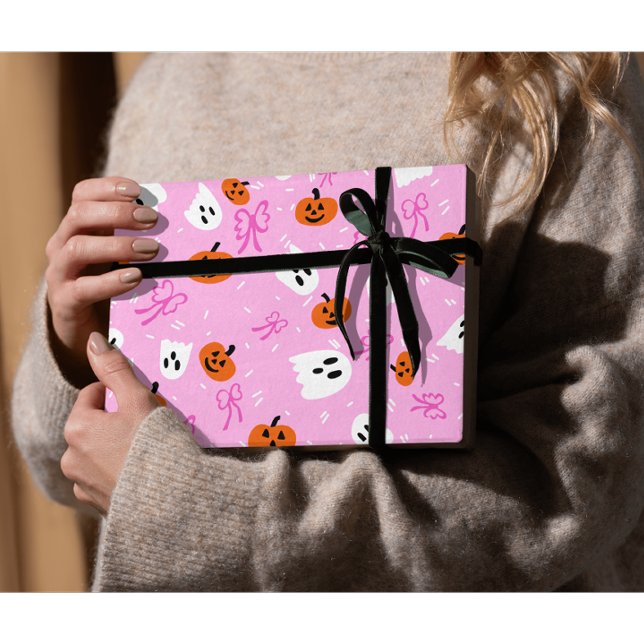Wrapping Paper Spooky Halloween  (Creator Uploaded)