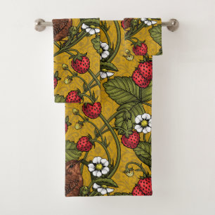 Wrens and strawberries on dark green bath towel set
