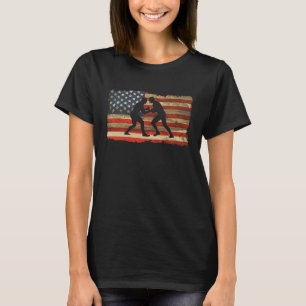 Wrestler Wrestling American Flag Vintage Wrestling T-Shirt