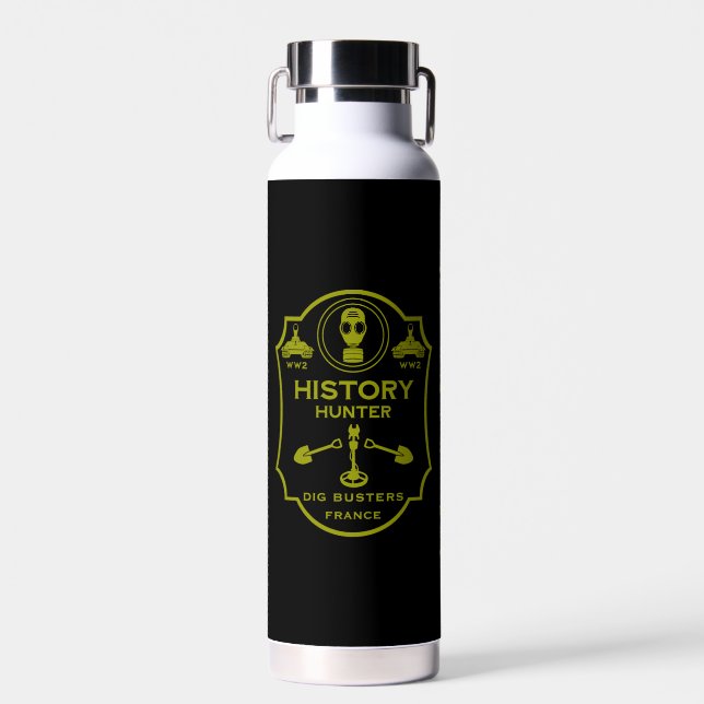 WW2 Trench Battlefield Metal Detecting Club Water Bottle (Front)
