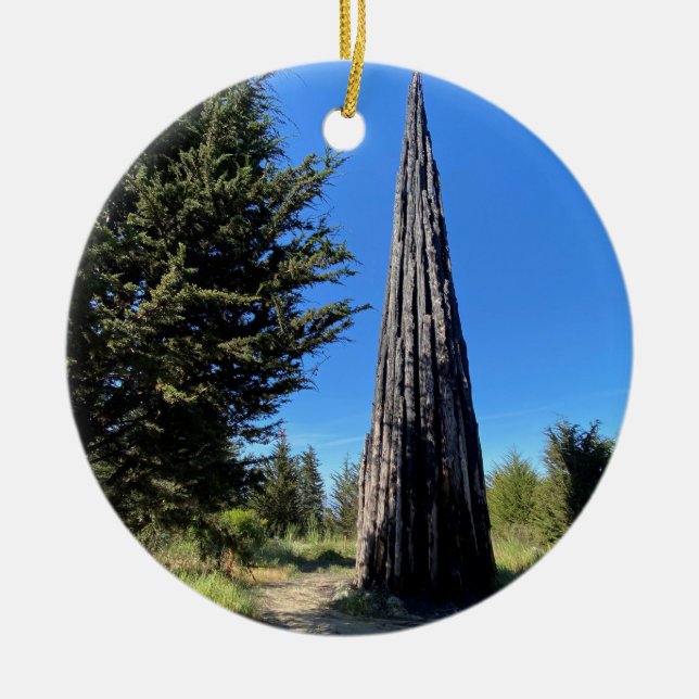 X.ITINERARIES: ART DOESN'T GIVE UP CERAMIC TREE DECORATION (Front)