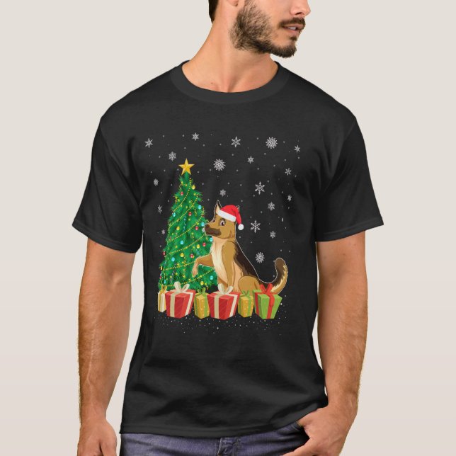Xmas Tree Lighting Santa Hat German Shepherd Dog C T-Shirt (Front)