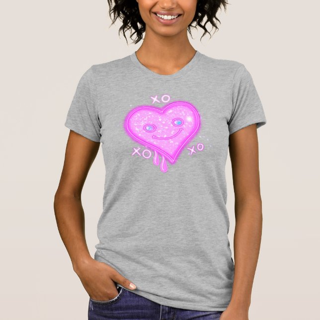 “XO, XO, XO” Cute Heart Kawaii T-shirt  (Front)