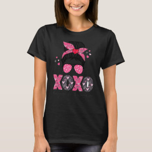 XOXO Cute Valentine's Day Hugs and Kisses T-Shirt
